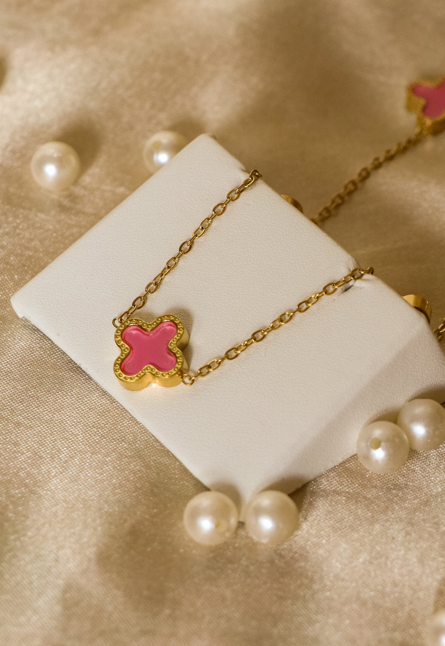 Blush Clover Chain